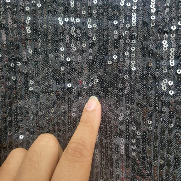 Torrid 4 Black White Sequin Football Striped Abbey Blouse Sporty Tailgate - Picture 6 of 16